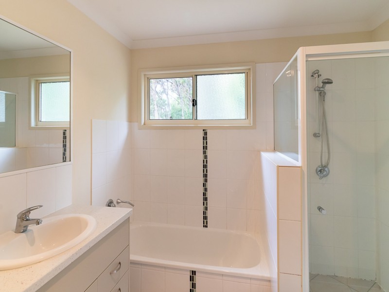 92 Kate Street, Macleay Island QLD 4184