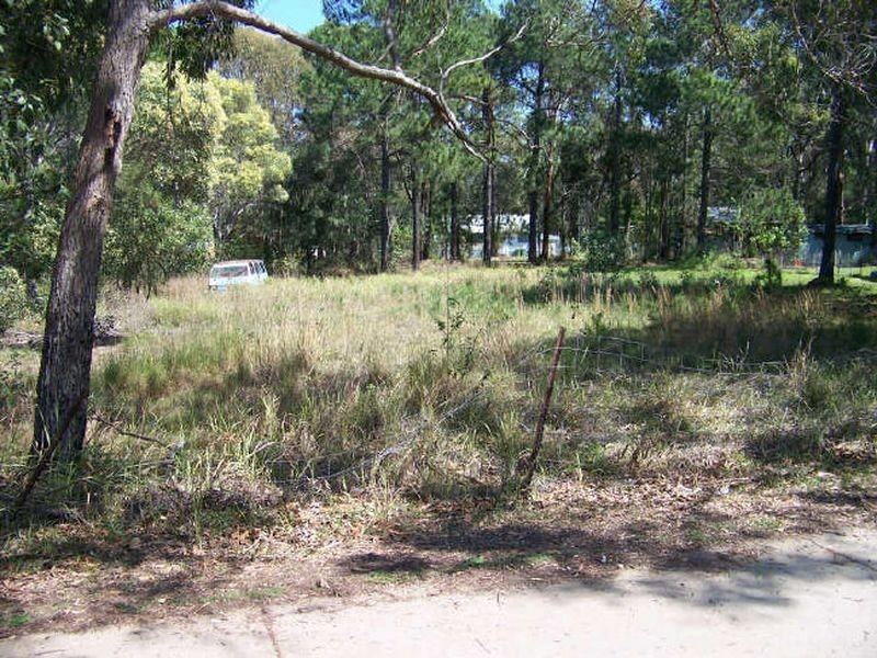 165-167 High Central Road, Macleay Island QLD 4184