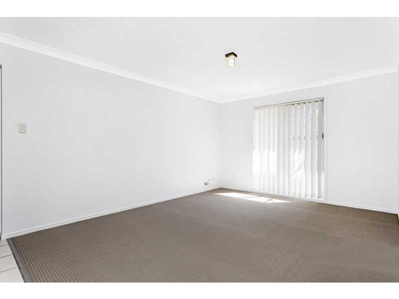12 Lime Street, Redland Bay QLD 4165