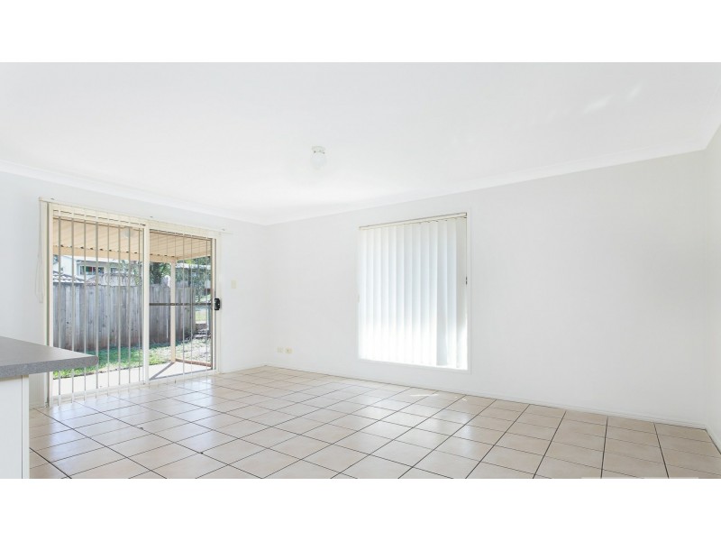 12 Lime Street, Redland Bay QLD 4165