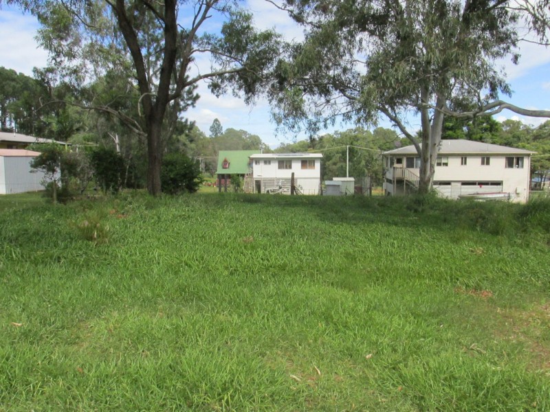 10 Cooee Crescent, Macleay Island QLD 4184