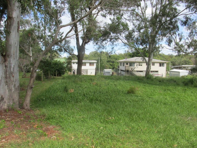 10 Cooee Crescent, Macleay Island QLD 4184