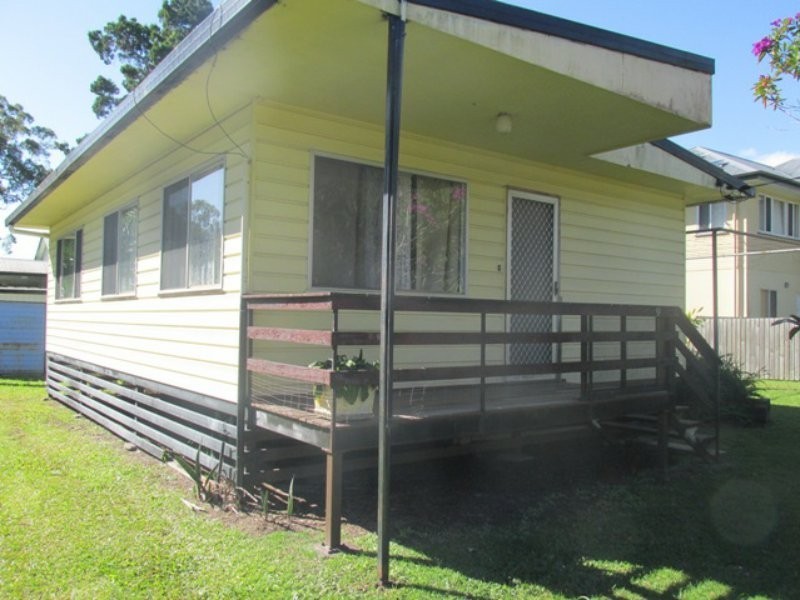 9 Dalpura Street, Macleay Island QLD 4184