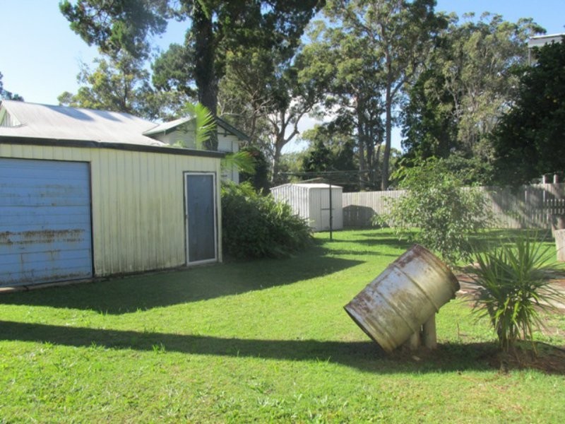 9 Dalpura Street, Macleay Island QLD 4184