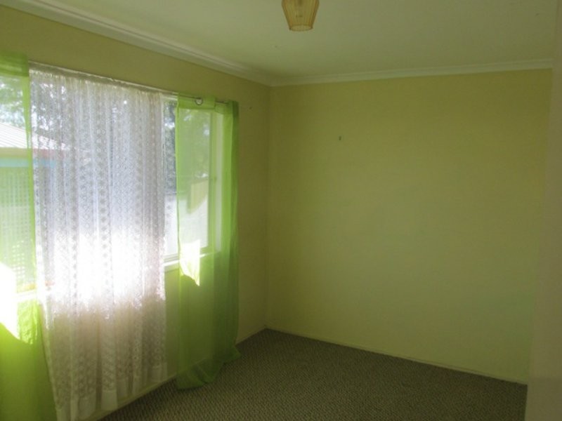 9 Dalpura Street, Macleay Island QLD 4184