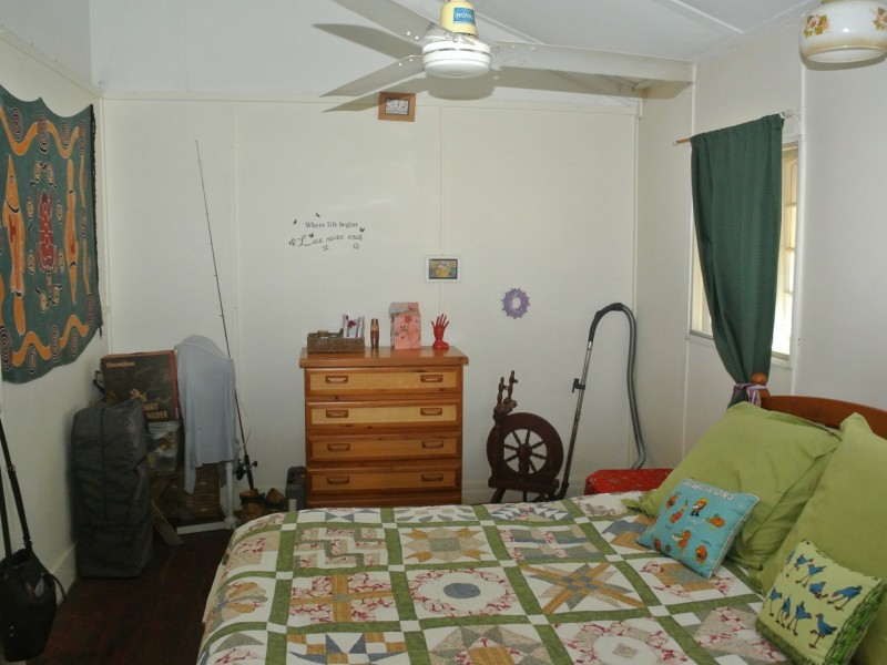 26 Orion Street, Macleay Island QLD 4184