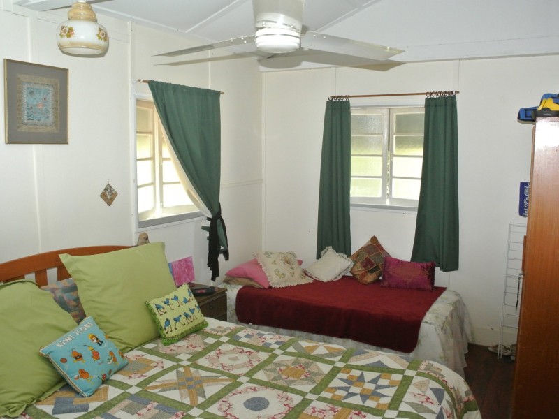 26 Orion Street, Macleay Island QLD 4184
