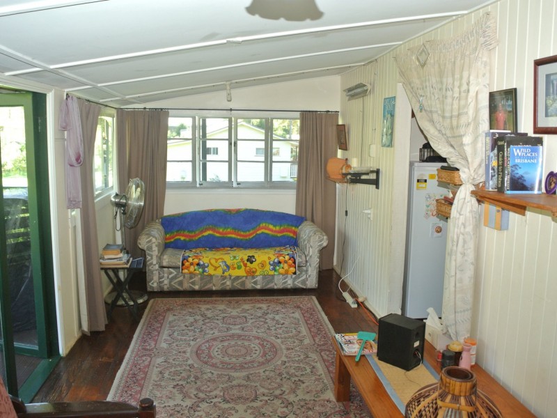 26 Orion Street, Macleay Island QLD 4184