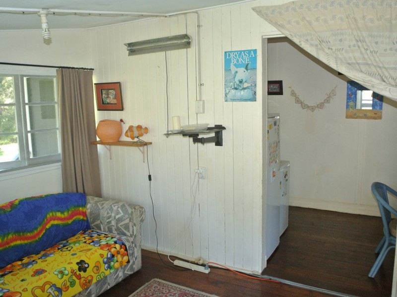 26 Orion Street, Macleay Island QLD 4184