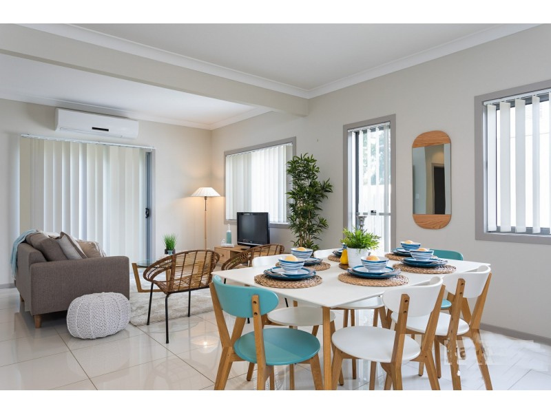 2/8 Boat Street, Victoria Point QLD 4165