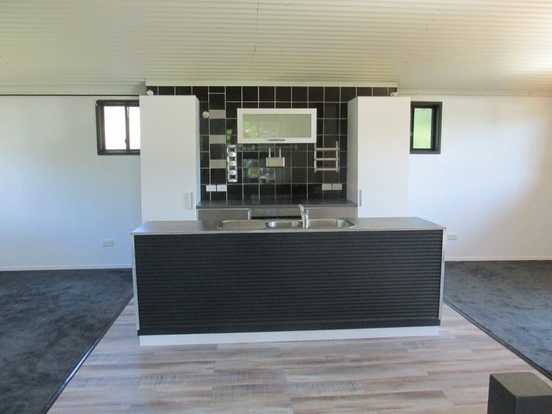 24 Barramundi Street, Macleay Island QLD 4184
