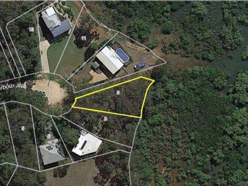 9 Boat Harbour Avenue, Macleay Island QLD 4184
