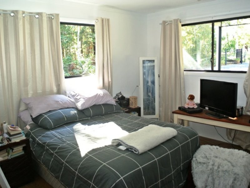 9 Kate Street, Macleay Island QLD 4184