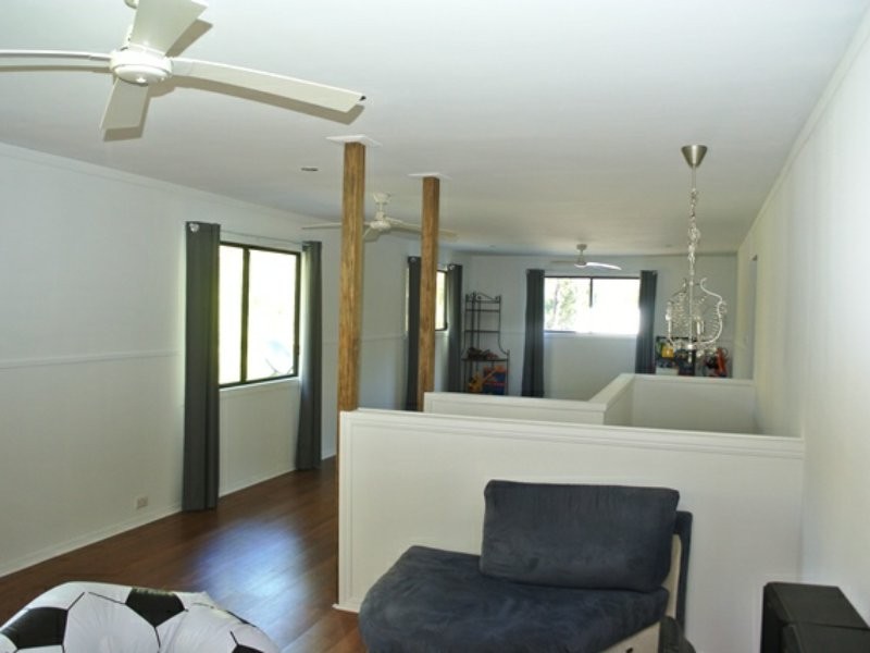 9 Kate Street, Macleay Island QLD 4184