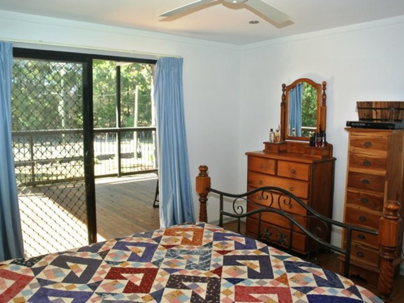 9 Kate Street, Macleay Island QLD 4184