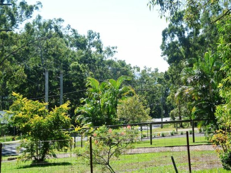 222 Kate Street, Macleay Island QLD 4184
