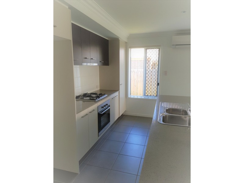 30 MAREE PLACE, Redland Bay QLD 4165
