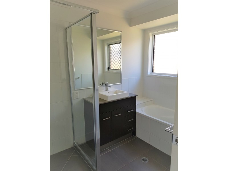 30 MAREE PLACE, Redland Bay QLD 4165