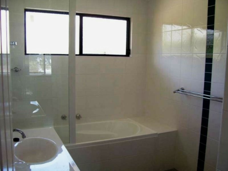 36 Blue Waters Crescent, Macleay Island QLD 4184
