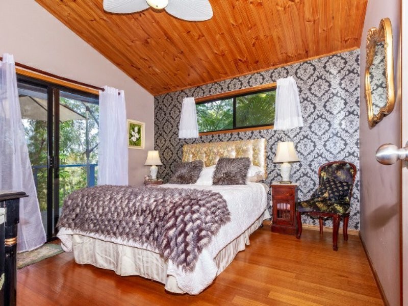 82 Treasure Island Avenue, Karragarra Island QLD 4184