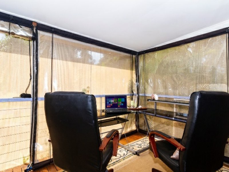 82 Treasure Island Avenue, Karragarra Island QLD 4184