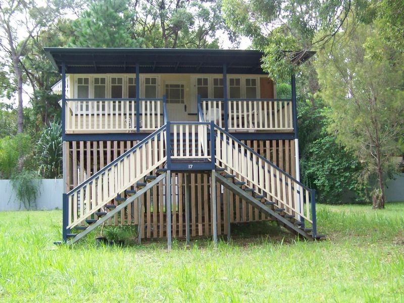 17 Sandpipper, Macleay Island QLD 4184