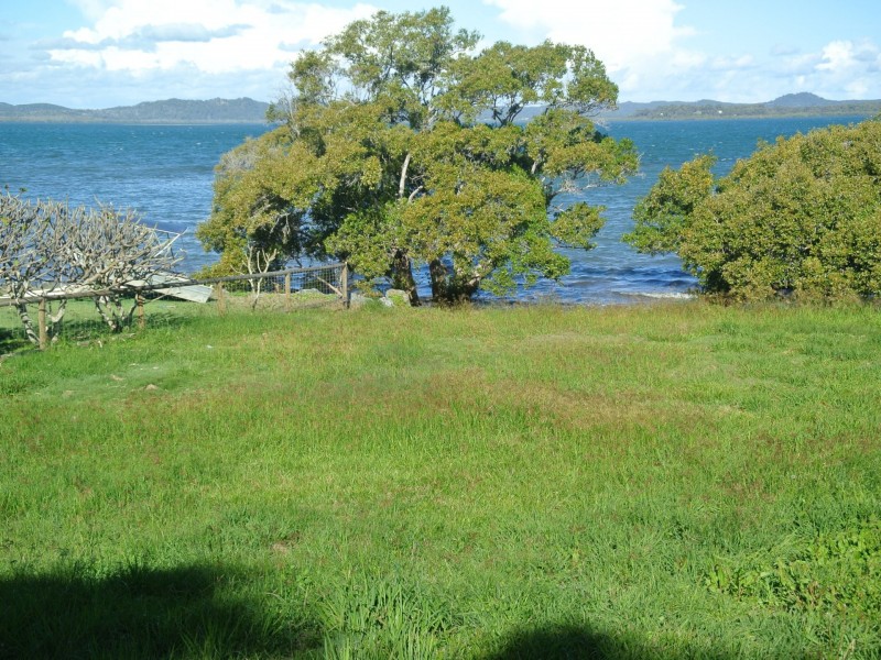 36 Coorong Street, Macleay Island QLD 4184
