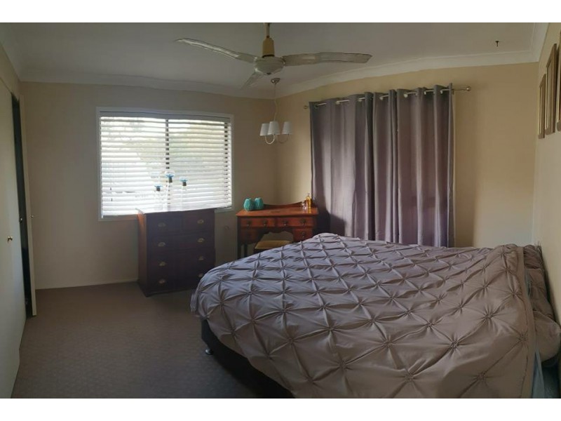 Level 2/40 Crest Haven, Lamb Island QLD 4184