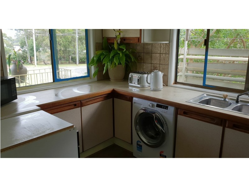 Level 2/40 Crest Haven, Lamb Island QLD 4184