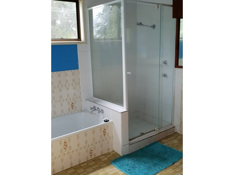 Level 2/40 Crest Haven, Lamb Island QLD 4184