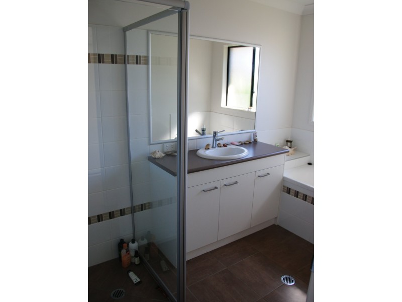 17 SPOTTED GUM Crescent, Mount Cotton QLD 4165