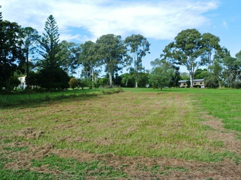 20 Frenchem Terrace, Macleay Island QLD 4184