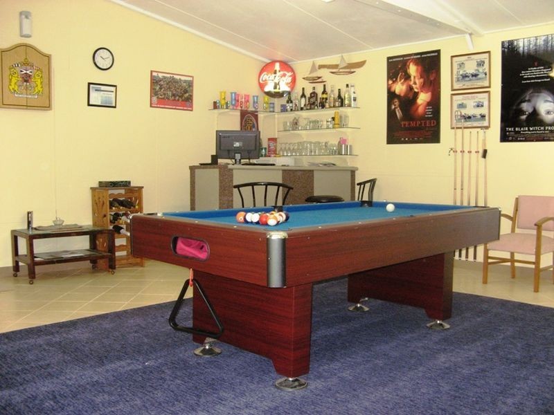 35 Nugent Street, Macleay Island QLD 4184