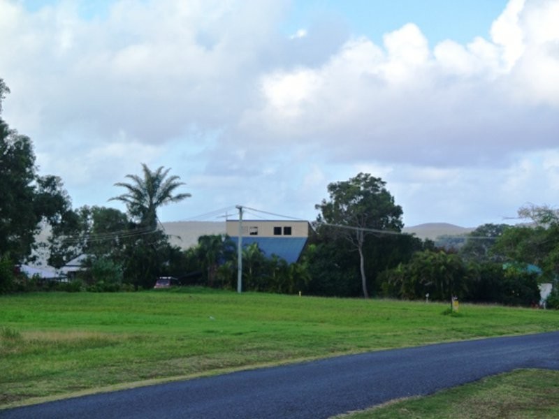 44 Camena Street, Macleay Island QLD 4184