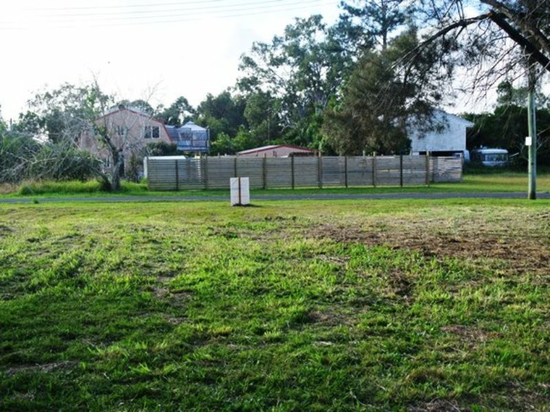 44 Camena Street, Macleay Island QLD 4184