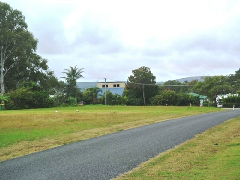 44 Camena Street, Macleay Island QLD 4184