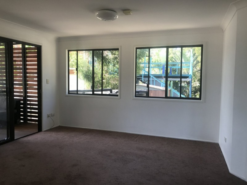 10 Keith Street, Macleay Island QLD 4184