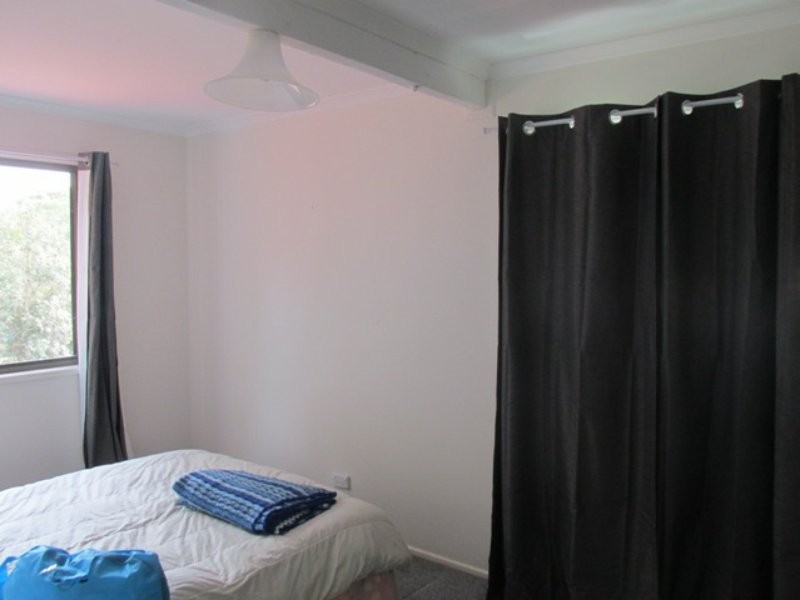 10 Barramundi Street, Macleay Island QLD 4184