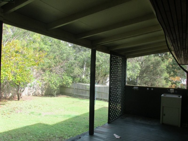 10 Barramundi Street, Macleay Island QLD 4184