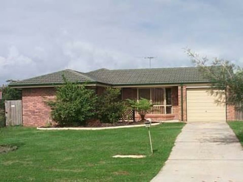 12 Gleneagles Court, Redland Bay QLD 4165