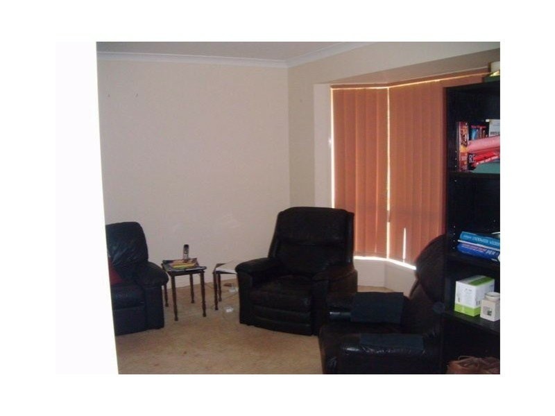 12 Gleneagles Court, Redland Bay QLD 4165
