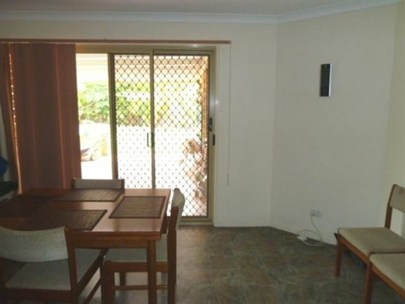 12 Gleneagles Court, Redland Bay QLD 4165