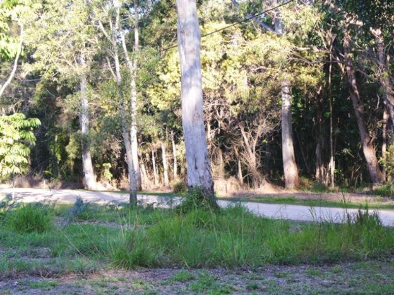 23 Sandpiper Parade, Macleay Island QLD 4184