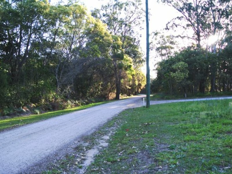 23 Sandpiper Parade, Macleay Island QLD 4184