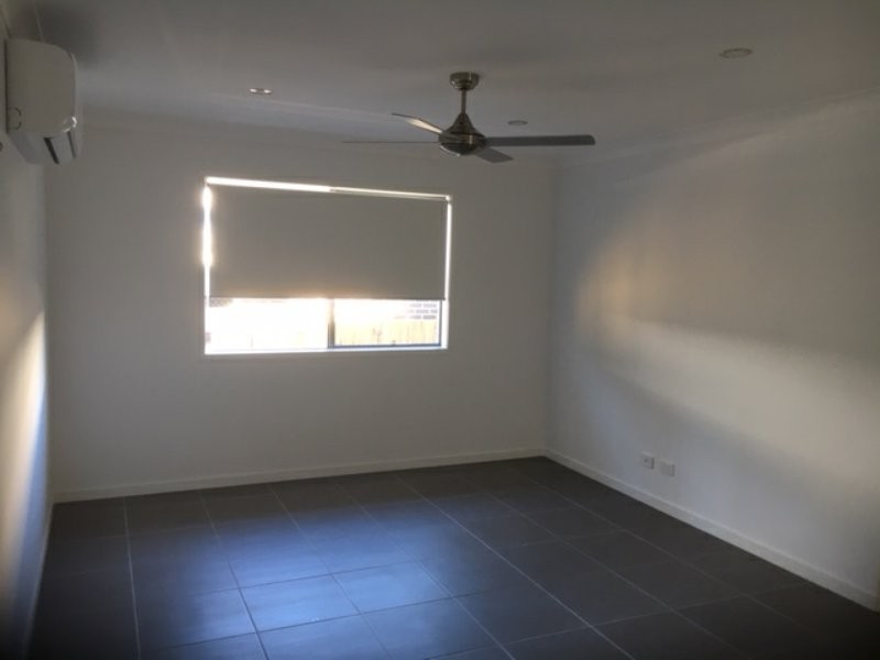 10 Woodhaven Close, Redland Bay QLD 4165