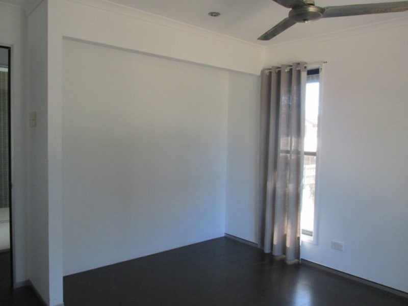 4 Ray Street, Macleay Island QLD 4184