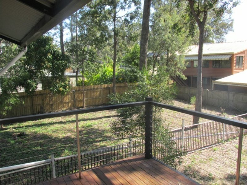 4 Ray Street, Macleay Island QLD 4184