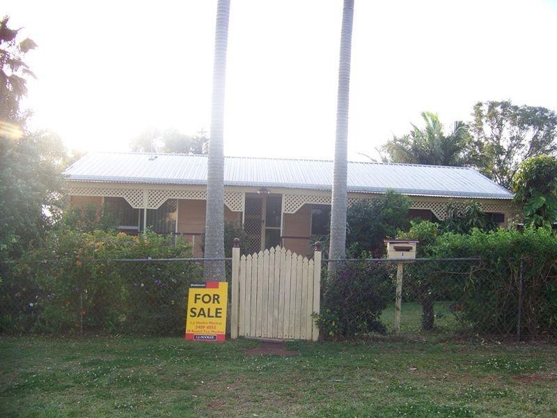 3 Resthaven Drive, Lamb Island QLD 4184