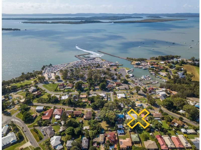 97-99 Hamilton Street, Redland Bay QLD 4165