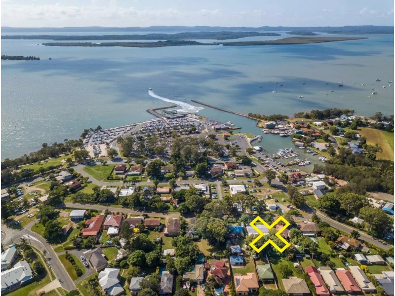 97-99 Hamilton Street, Redland Bay QLD 4165